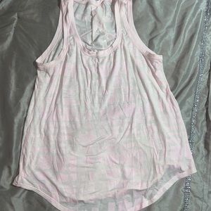 Lululemon tank